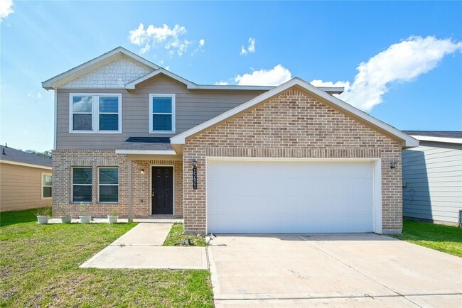 property at 15621 Briar Forest Dr