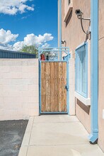 4751 N Flowing Wells Rd in Tucson, AZ - Building Photo - Building Photo