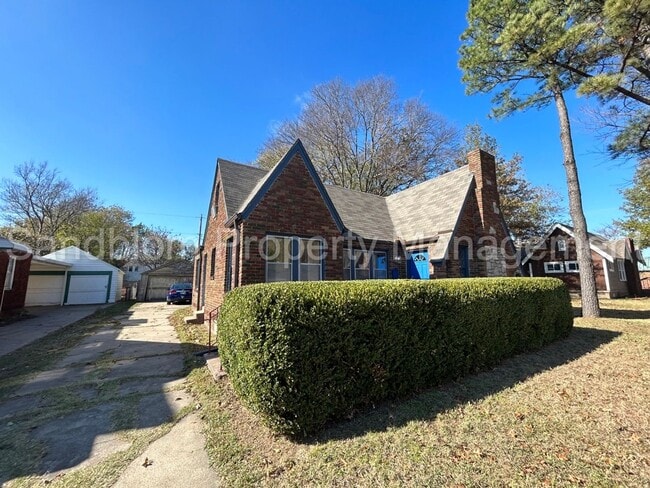 1212 S Allegheny Ave in Tulsa, OK - Foto de edificio - Building Photo