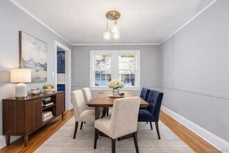 37 Longview Dr in Scarsdale, NY - Building Photo - Building Photo