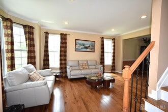 25 Maxwell Rd in Monroe Township, NJ - Building Photo - Building Photo
