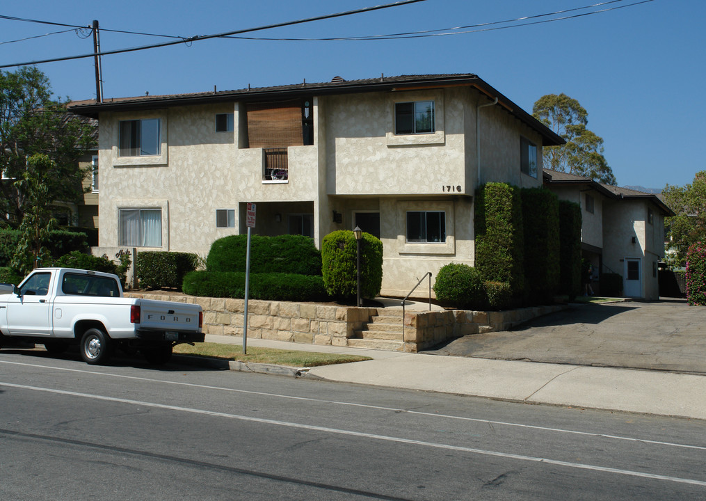 1716 Bath St in Santa Barbara, CA - Building Photo