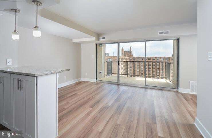 515 W Chelten Ave, Unit 0B-1410 in Philadelphia, PA - Building Photo