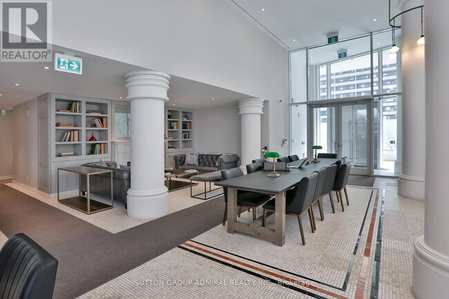 33 Helendale Ave in Toronto, ON - Building Photo - Building Photo