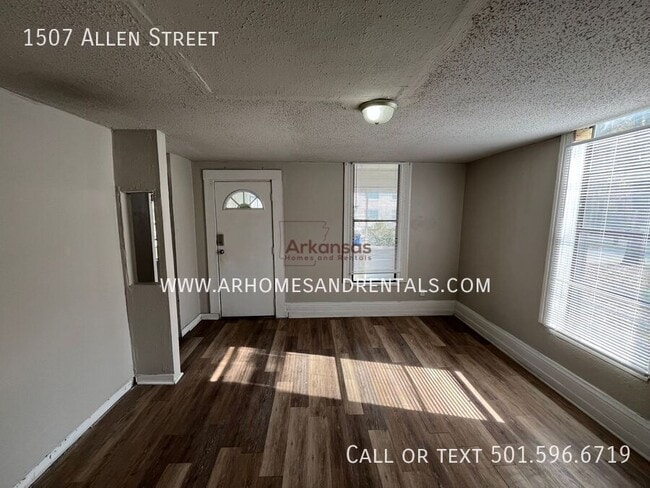 1507 Allen St in North Little Rock, AR - Building Photo - Building Photo