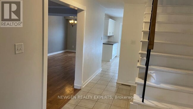 146 Fanshawe Dr in Brampton, ON - Building Photo - Building Photo