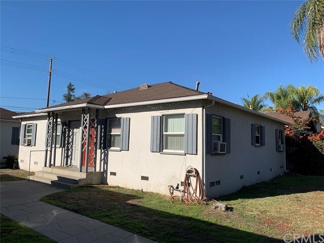 901 N San Gabriel Ave in Azusa, CA - Building Photo