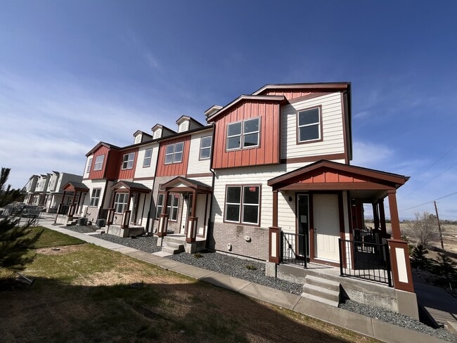Townhomes at Pine Drive