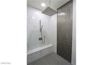 8780 Ventura Way in Naples, FL - Building Photo - Building Photo