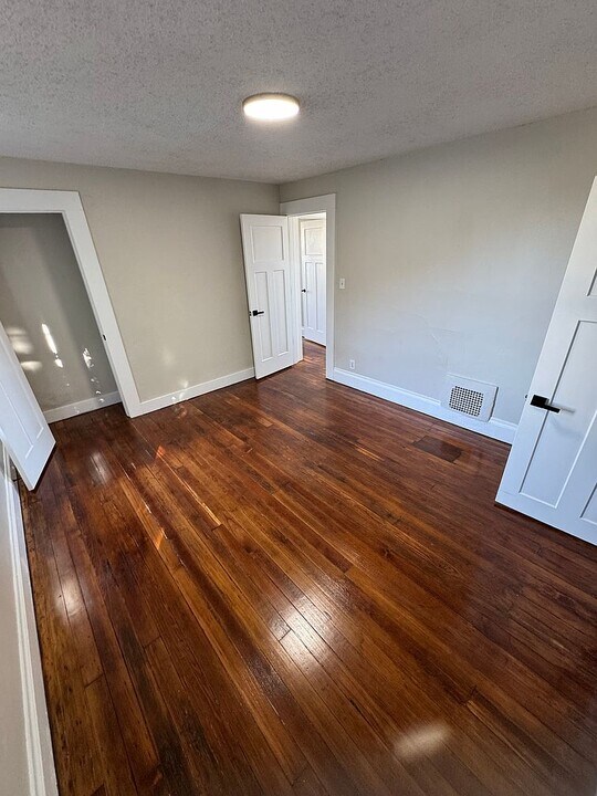 628 East Ave in Hamilton, OH - Building Photo