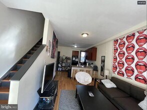 1945 N 18th St in Philadelphia, PA - Building Photo - Building Photo