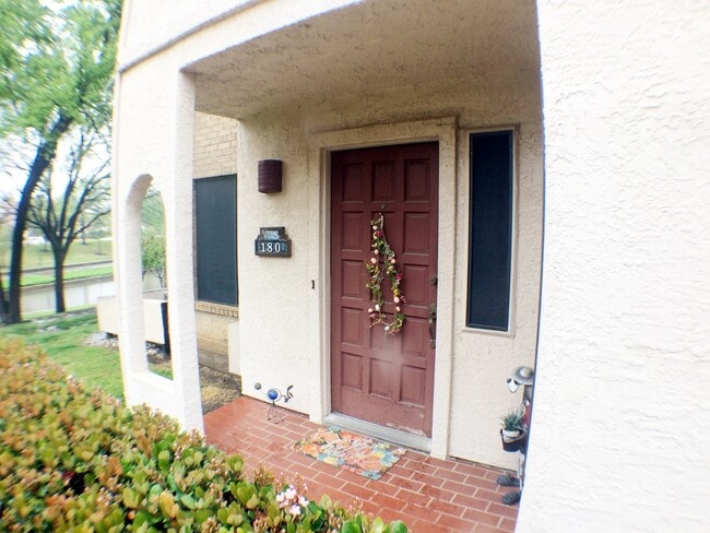 property at 543 Ranch Trail
