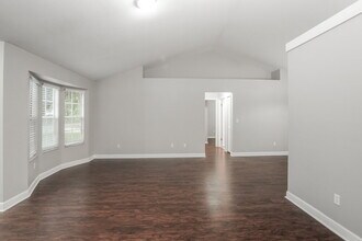 2651 Waterview Dr in Eustis, FL - Building Photo - Building Photo