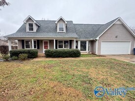 2034 Rosebury Ln SW in Huntsville, AL - Building Photo