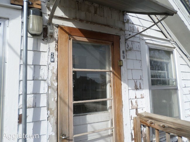 1215 Vattier Street in Manhattan, KS - Building Photo - Building Photo