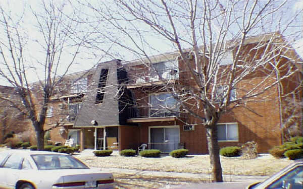 17640 Rosewood in Lansing, IL - Building Photo