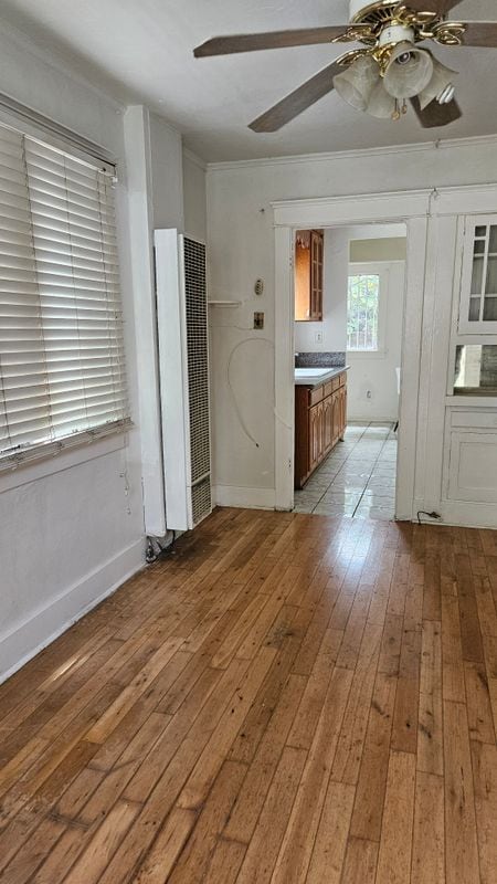 property at 244 W 47th Pl