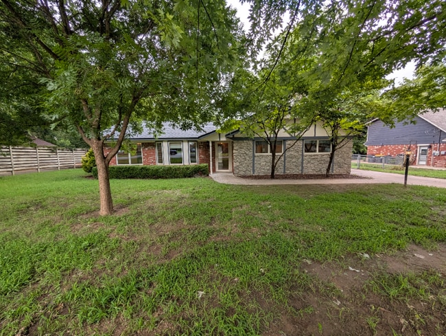 property at 11727 S 87th E Ave