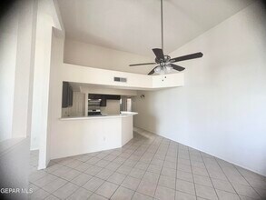 7317 Desierto Azul Dr in El Paso, TX - Building Photo - Building Photo
