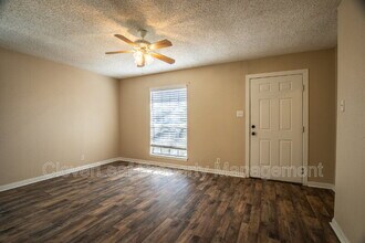 3421 Turnabout Loop in Schertz, TX - Building Photo - Building Photo