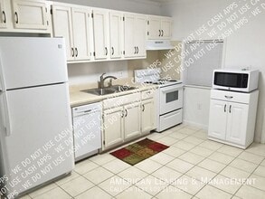 205 22nd St in Nederland, TX - Building Photo - Building Photo
