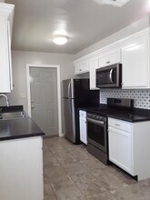 888 NW 14th St in Moore, OK - Building Photo - Building Photo