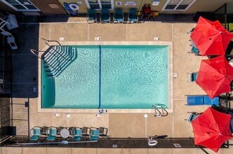 20 International Pl-Unit -1 in Tewksbury, MA - Building Photo - Building Photo