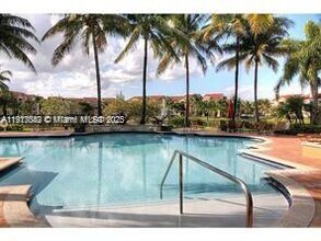 2163 Renaissance Blvd in Miramar, FL - Building Photo - Building Photo