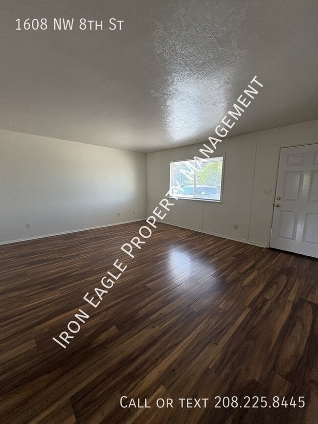 1608 8th St NW in Meridian, ID - Building Photo - Building Photo