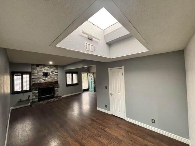property at 4618 N Stanton St