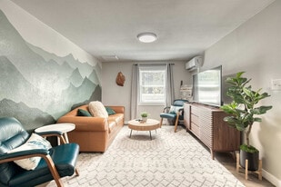 2818 Rose Hill St in Boise, ID - Building Photo