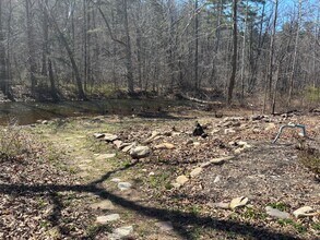 52 Eds Park Dr in Hinton, VA - Building Photo - Building Photo