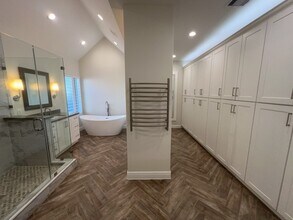 10727 Sea Myrtle Dr in Houston, TX - Building Photo - Building Photo