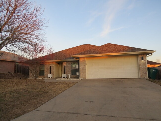 212 Sims Ridge Dr in Nolanville, TX - Building Photo - Building Photo