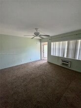 211 Coventry I in West Palm Beach, FL - Building Photo - Building Photo