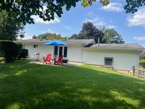 4813 Twinbrook Rd in Fairfax, VA - Building Photo - Building Photo