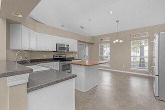 1484 Longbranch Dr in Cantonment, FL - Building Photo - Building Photo