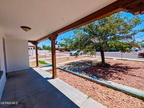 1505 Howze St in El Paso, TX - Building Photo - Building Photo
