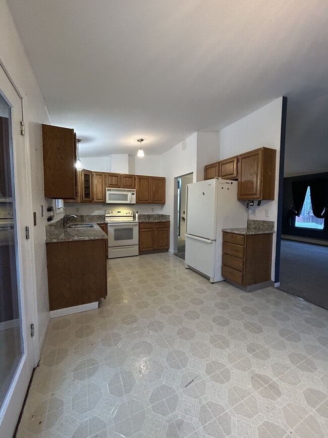 property at 9715 Sinina Pl