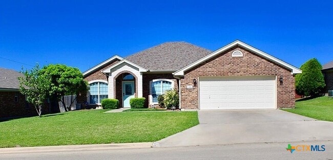 property at 706 Wagon Wheel Dr