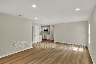 8019 Thrasher Ave in Jacksonville, FL - Building Photo - Building Photo