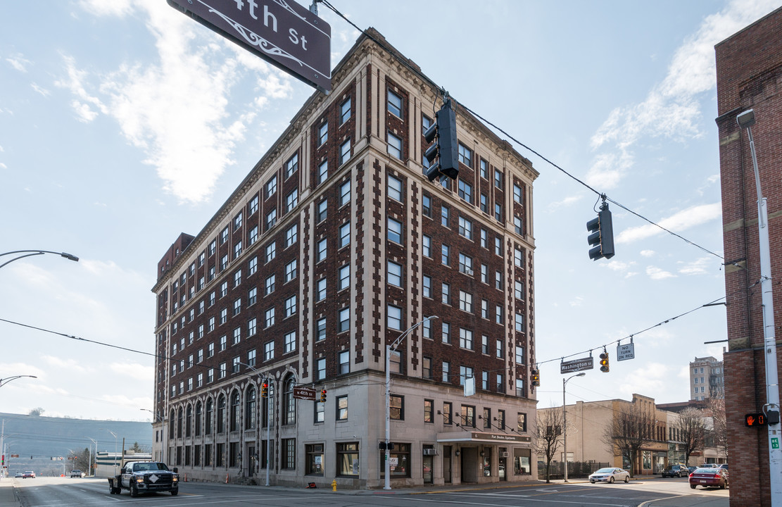 Fort Steuben Apartments in Steubenville, OH - Building Photo