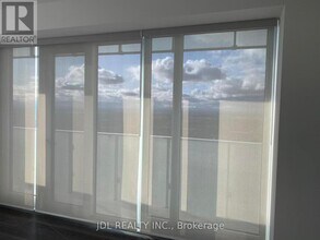 3900 Confederation Pkwy in Mississauga, ON - Building Photo - Building Photo