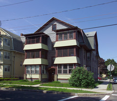 456 Springfield St Apartments