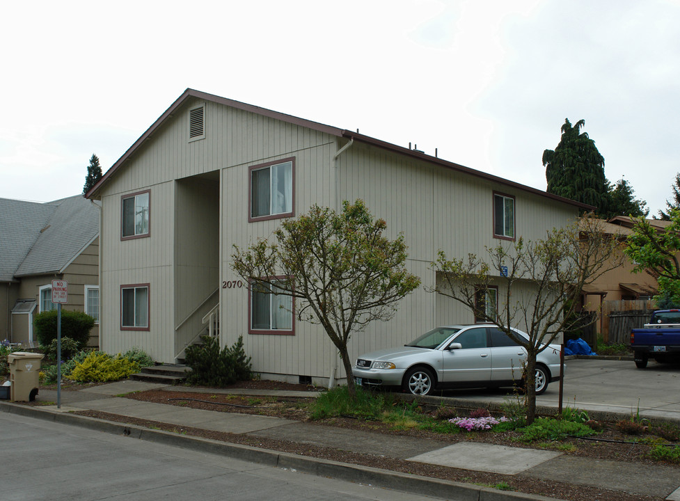 20th & Van Buren in Corvallis, OR - Building Photo