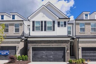 5559 E Spaniel Dr in Ann Arbor, MI - Building Photo
