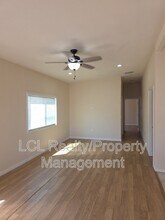 32958 CA-74 in Hemet, CA - Building Photo - Building Photo