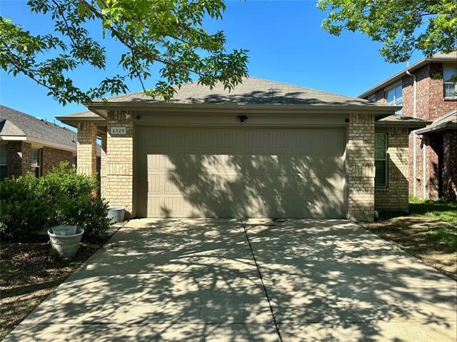 1329 Silver Maple Ln in Royse City, TX - Building Photo - Building Photo