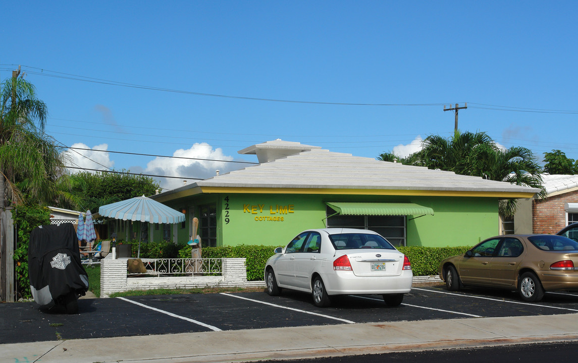 Key Lime Cottages in Fort Lauderdale, FL - Foto de edificio