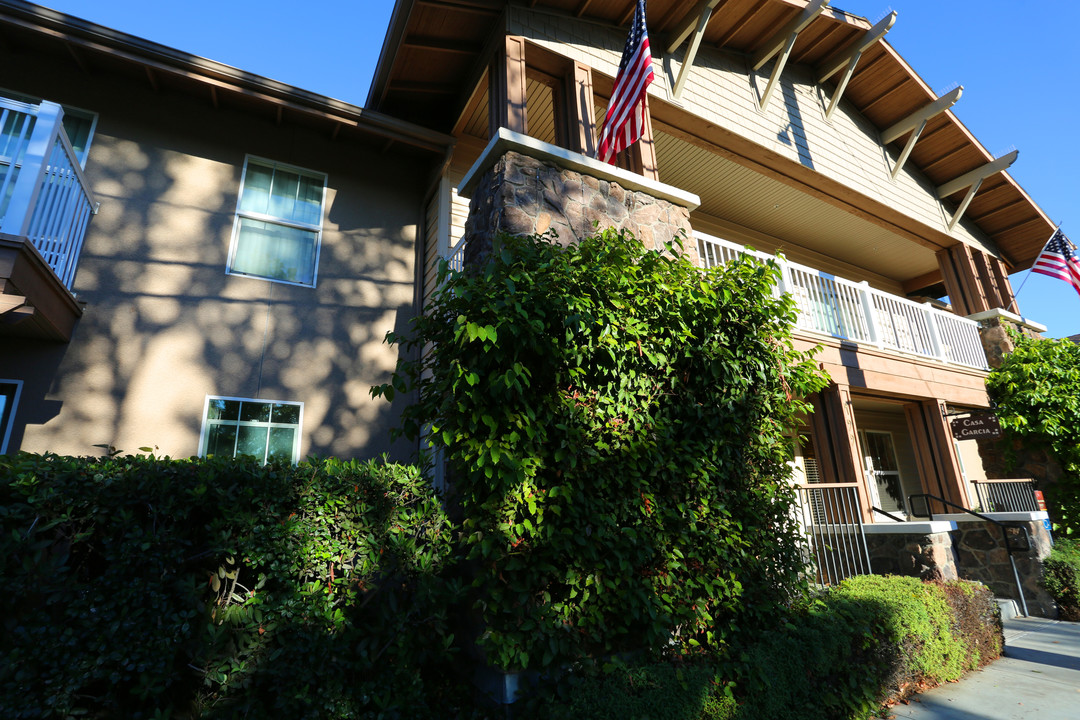 Casa Garcia in San Fernando, CA - Foto de edificio